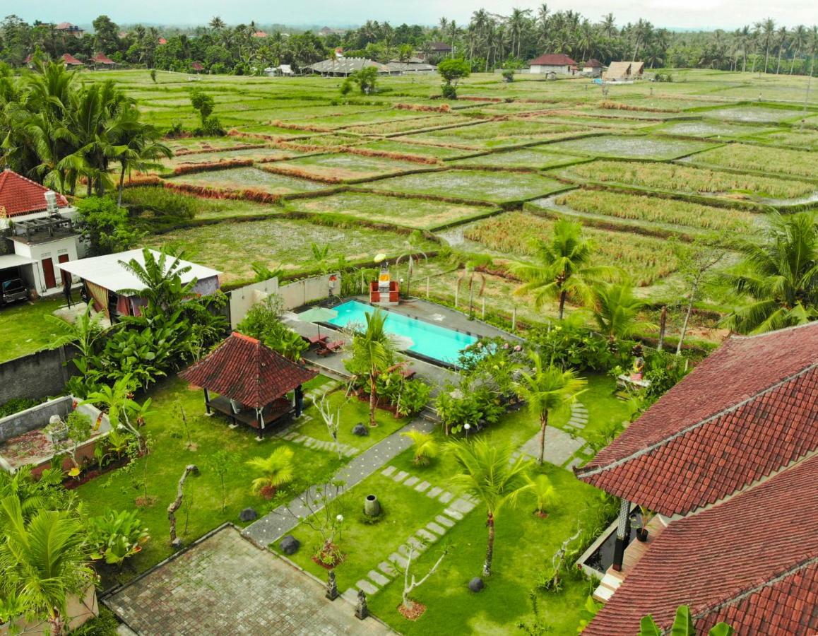 Uma Sari Ubud Villas Extérieur photo